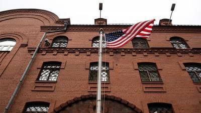 Песков заявил о неизменности отношений с США после закрытия двух консульств