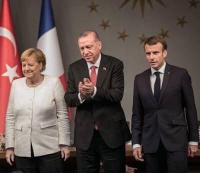 Дождёмся Байдена: Меркель убедила Макрона аргументами по Турции