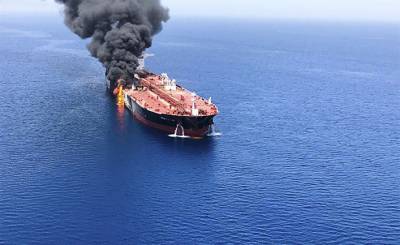 Al Mayadeen (Ливан): вблизи саудовского порта Джидда взорвался нефтяной танкер