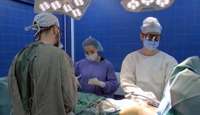 Московские врачи провели уникальную операцию по протезированию сосудов
