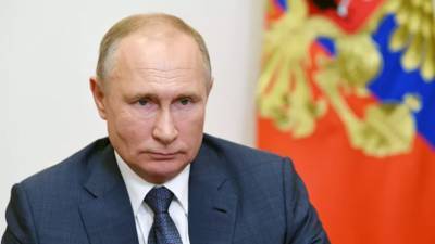 Путин поручил увеличить объём специализированной медпомощи по ОМС