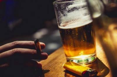Цены на алкоголь и сигареты резко поползли вверх