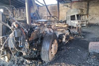 В пожаре на автостоянке в Марий Эл погиб человек
