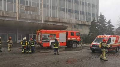 Под Киевом произошел пожар на заводе