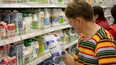 Фермер-сыровар назвал причины роста цен на молоко в России