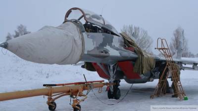 Пользователей Сети ужаснули фото обледеневших МиГ-29 ВВС Украины