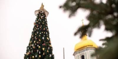Шляпа на главной елке Украины: организаторы рассказали, где сейчас находится «колдовской» новогодний атрибут
