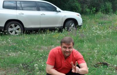 Хозяин 5 лет в плену: в Украине перепродали авто похищенного в "ДНР" президента Федерации ушу Донетчины