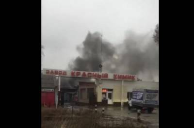 ЧП в Харькове: пожар охватил лакокрасочный завод