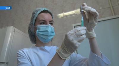 День башкирского языка и вакцинация от коронавируса: итоги оперативки с Радием Хабировым