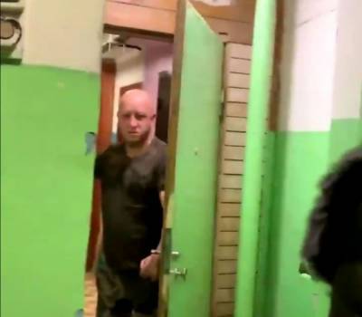 Журналисты CNN пришли домой к предполагаемому участнику отравления Навального