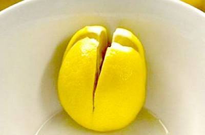 Кому лимон противопоказан: диетолог объяснила опасность