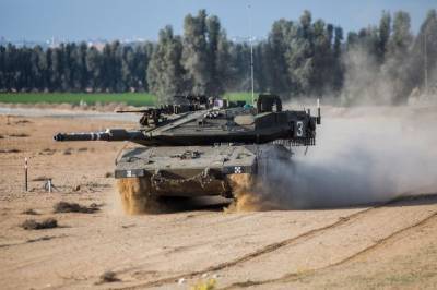 Танк израильской армии случайно обстрелял территорию сектора Газа