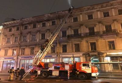 В центре Петербурга горела кровля госуниверситета имени Бонч-Бруевича