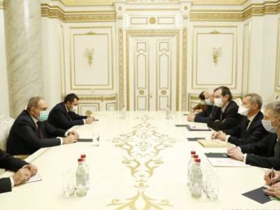 Армения выступила за возобновление переговоров по Карабаху в рамках Минской группы ОБСЕ