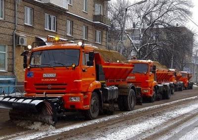 На уборку города от снега выйдут более 100 машин