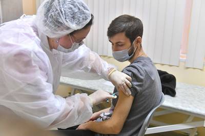 В Крыму начинается вакцинация от COVID-19