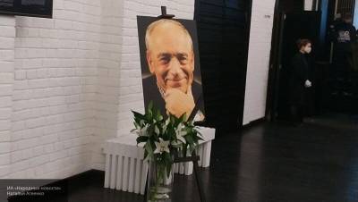 Сергей Гармаш приехал на похороны Валентина Гафта
