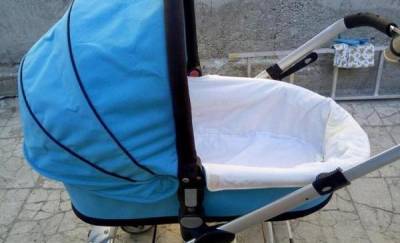Ямальский водитель вылетел на тротуар и покалечил малыша в коляске