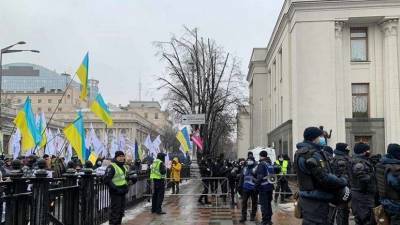 В Киеве предприниматели устроили акцию протеста