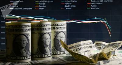 Доллар продолжит падать, но не на 20%: экономист о курсах на 2021 год