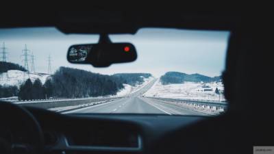 Поездку на машине в новогодние праздники планируют 44% россиян