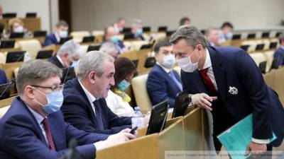 Пять российских депутатов заразились коронавирусом во второй раз