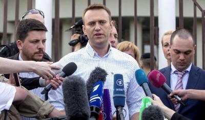 Навальный напишет заявление в ФСБ на причастных к его отравлению работников спецслужб