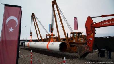 Баку и Анкара хотят укрепить успех в Карабахе газопроводом в Нахичевань