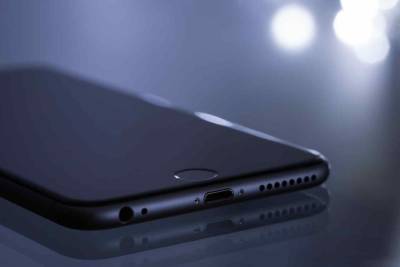 Минг Чи Куо - Названы сроки выхода нового iPhone 13 - live24.ru - США