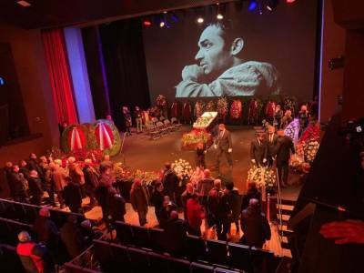 Похороны Валентина Гафта — прощание с актером, видео онлайн трансляция, кто пришел