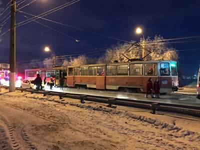 В Магнитогорске столкнулись два трамвая. Пострадали девять человек