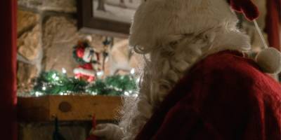 В бельгийский дом престарелых позвали Санта-Клауса. Он заразил коронавирусом 61 пенсионера