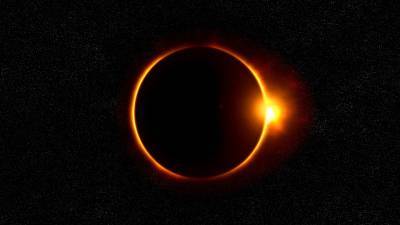 Жители Земли увидят «солнечную корону» во время затмения