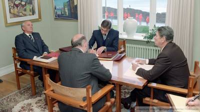 Переводчик Горбачева рассказал об отношении экс-президента к коллегам