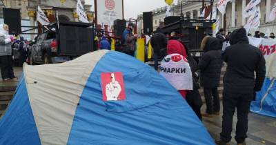 Протест ФОПов: протестующие на Майдане установили палатки и расходиться не собираются