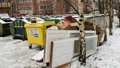 В 20% проверенных многоэтажках Петербурга выявили нарушения содержания