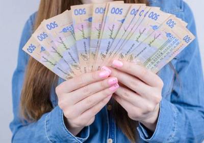 ФОП и наемным работникам продлили срок подачи заявок на получение 8000 гривен