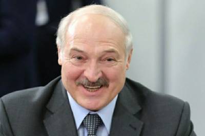 Лукашенко уверен, что не заразится коронавирусом дважды