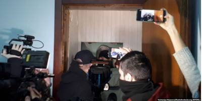 В Запорожском облсовете произошла драка с участием полиции, сессию решили перенести