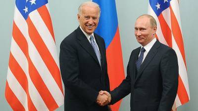 Экс-посол США рассказал об отношении Байдена к дружбе с Путиным