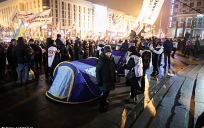 Протест ФОПов на Майдане: митингующие снова поставили палатки