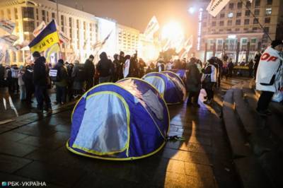 Протест ФЛП на Майдане: Митингующие снова поставили палатки