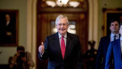 Лидер республиканцев в Сенате поздравил Байдена с победой