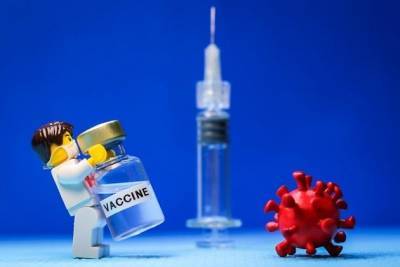 Минздрав рекомендует переболевшим коронавирусом воздержаться от вакцинации