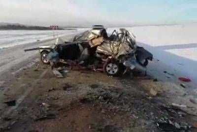 В Бурятии 21-летний водитель устроил смертельное ДТП