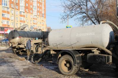 За неделю в Астрахани ликвидировали более 100 аварий на сетях водопровода