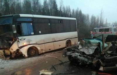 ДТП в Дрибинском районе: иномарка врезалась в автобус, погиб человек