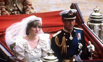 принц Чарльз - принцесса Диана - Диана Спенсер - Роберт Лейси - Почему принцесса Диана не могла надеть на свою свадьбу туфли на высоком каблуке - skuke.net