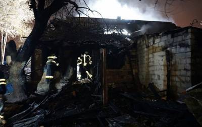 В Днепре горел жилой дом: есть погибшие – фото